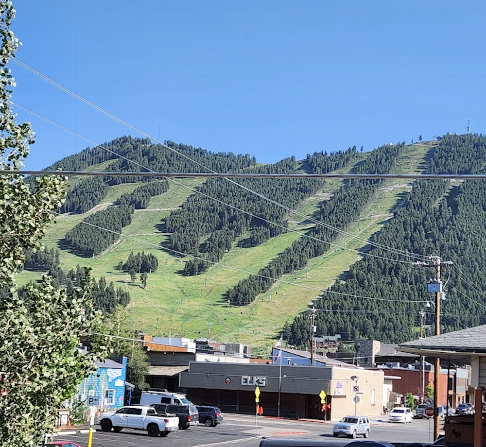 Jackson Hole Elks Lodge - Base of Snow King Mountain